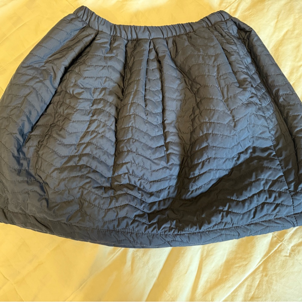 Navy Blue Crewcuts Elastic Waist Skirt. Size 12. Quilted Style.